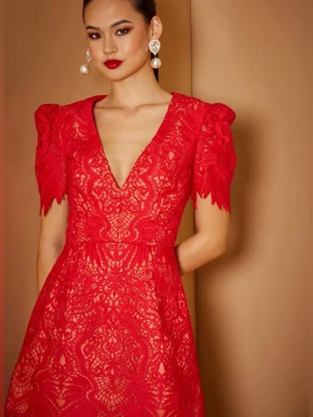 Helsi Ingrid Red Lace V-Neck Mini Dress  Dinner Date Dress size XS NWT